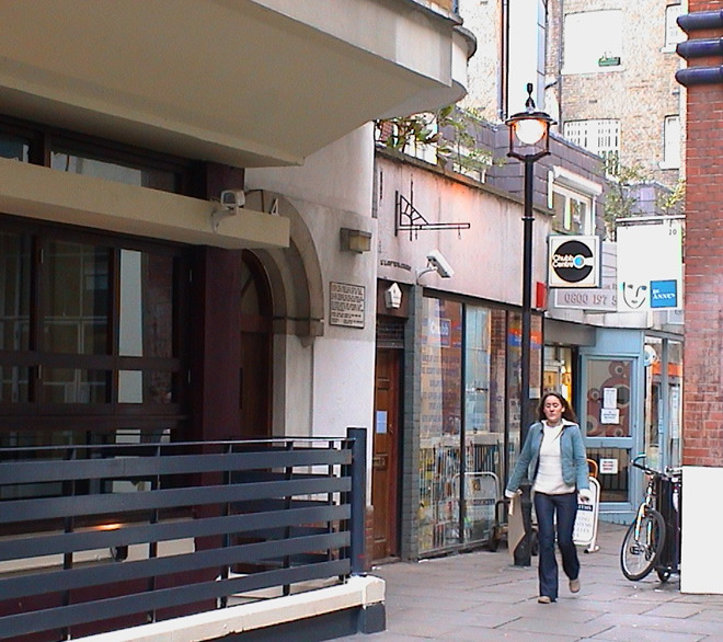 Clarion House London Remembers, Aiming to capture all memorials in London