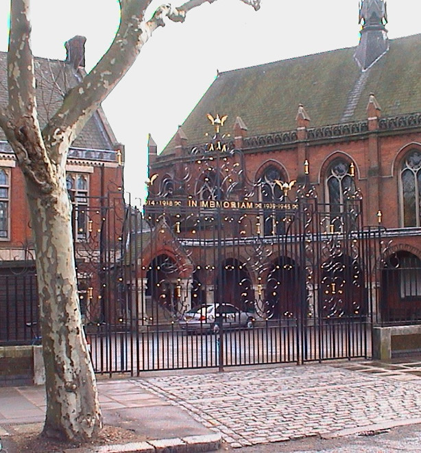 Highgate School Gates London Remembers, Aiming to capture all memorials in London