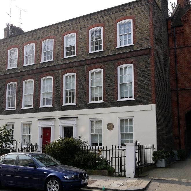 Mozart SW1 London Remembers, Aiming to capture all memorials in London