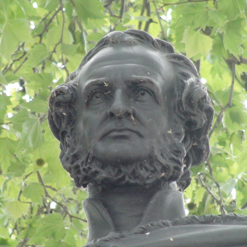 Derby statue London Remembers, Aiming to capture all memorials in London