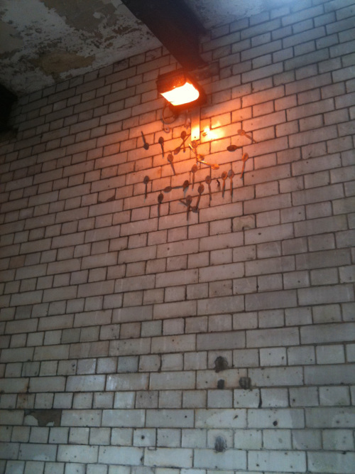 Spoons London Remembers, Aiming to capture all memorials in London