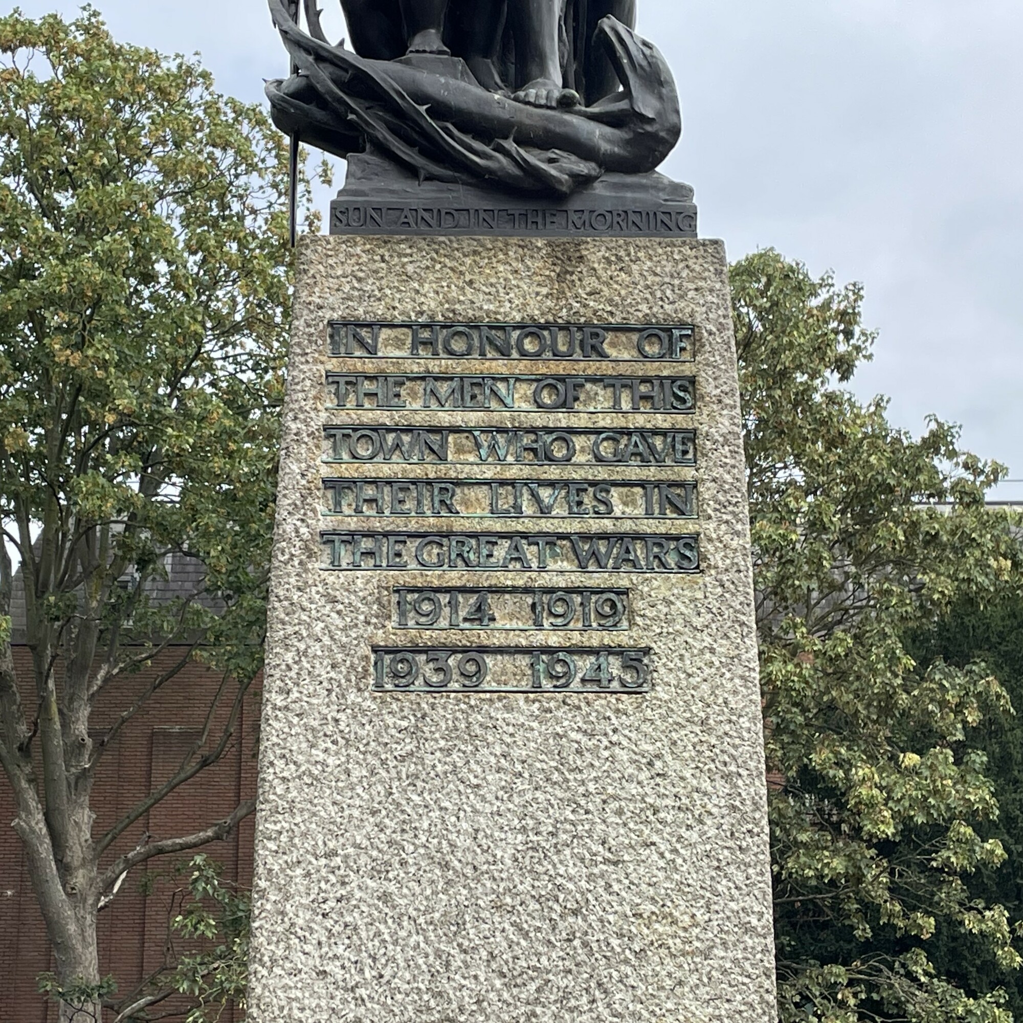 Kingston war memorial - WW2