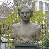 Noor Inayat Khan bust