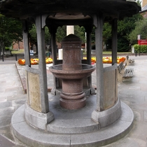 Coronation of King Edward VII drinking fountain London Remembers