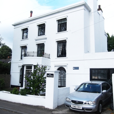 The White House, Mitcham