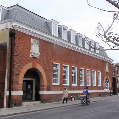 Clapton Library