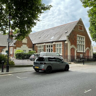 St Stephen’s National Schools, Bow