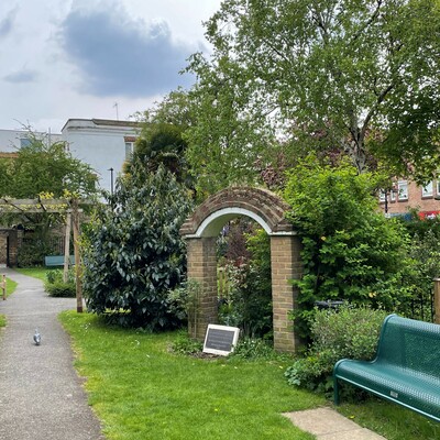 The Hoxton Five - Paul Dunne and 4 friends