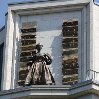 Ada Lovelace statue