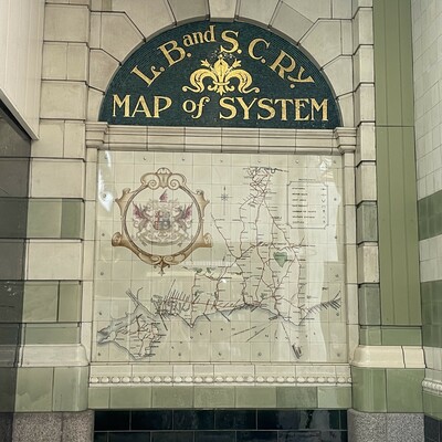 Ceramic map of rail lines - System
